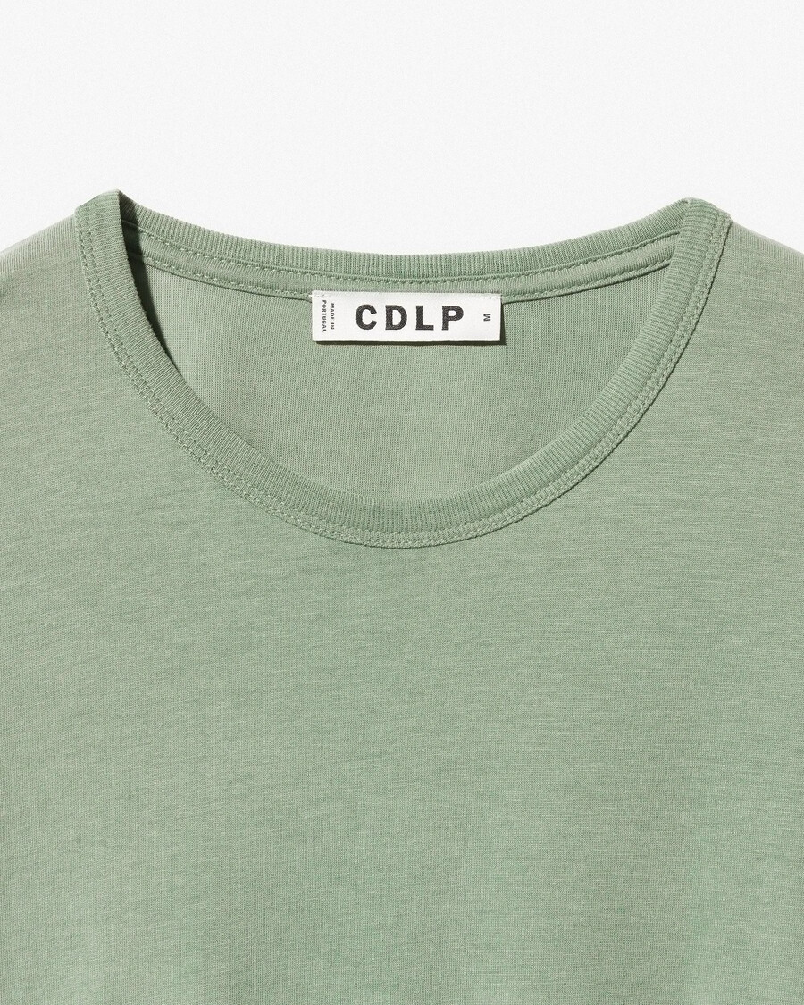 lätt t-shirt för män i salvia handla nu — cdlp
