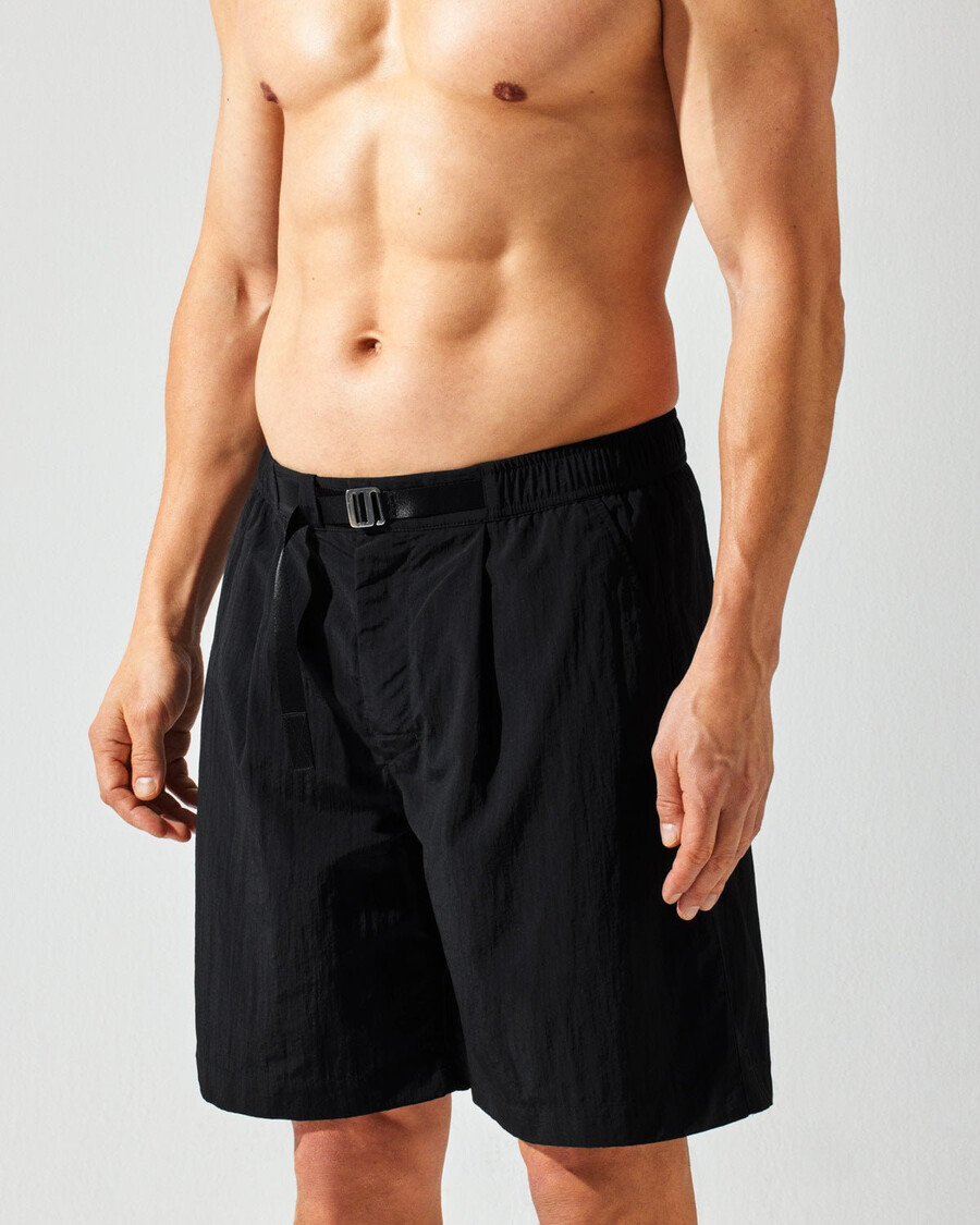 bermuda badshorts för män i svart handla nu — cdlp