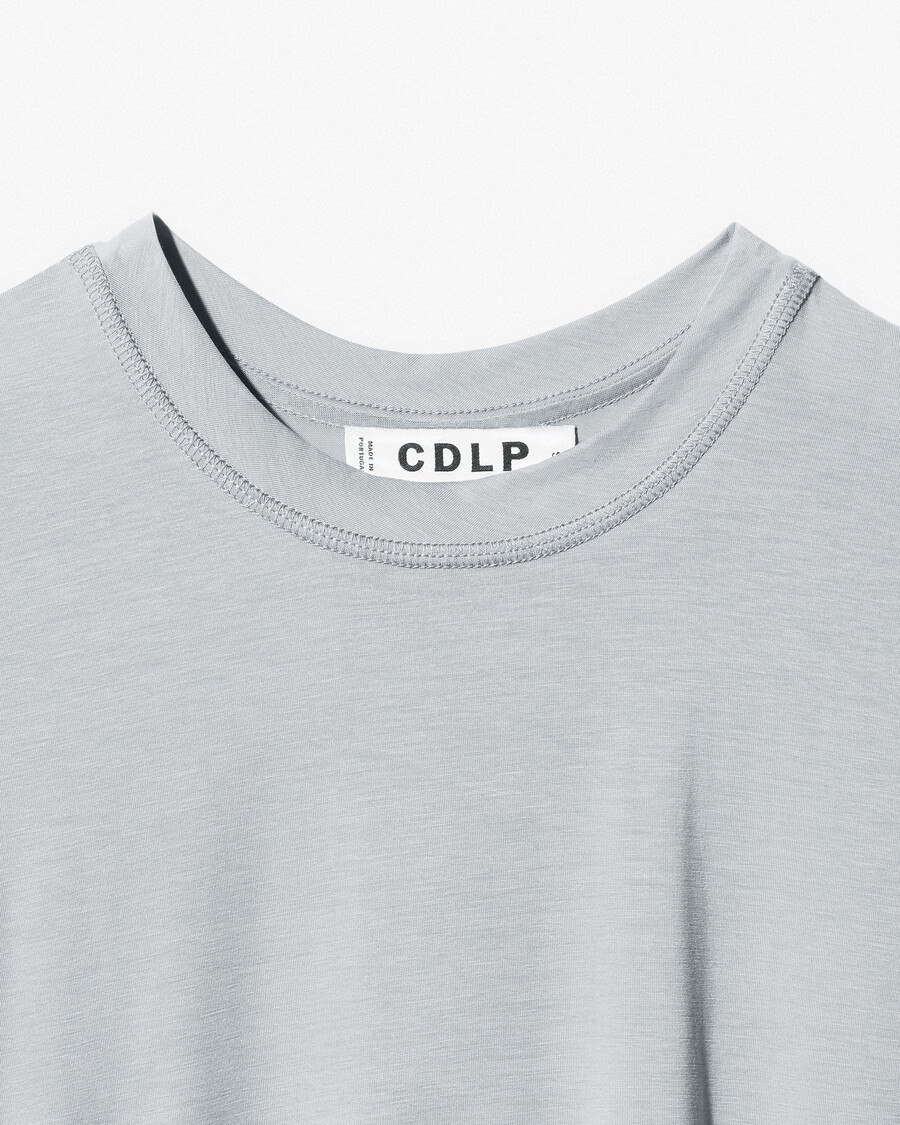 lätt långärmad t-shirt för kvinnor i cement shoppa—cdlp