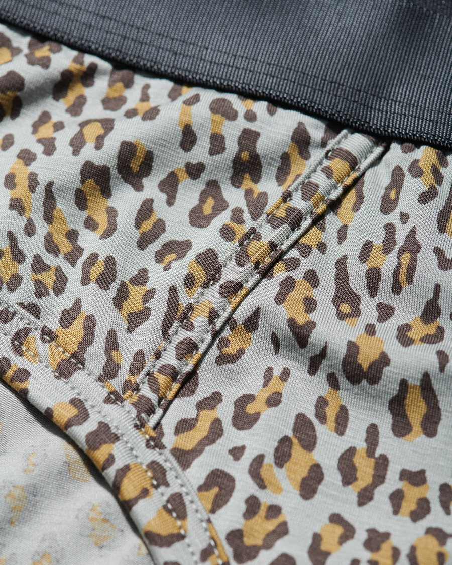 12 × herr y-kalsonger i mocca leopard svart vit handla nu — cdlp
